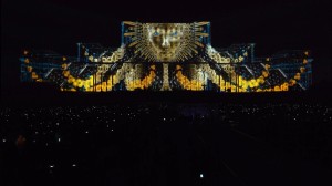 Поражающий 3D mapping на бухарестском Дворце Парламента